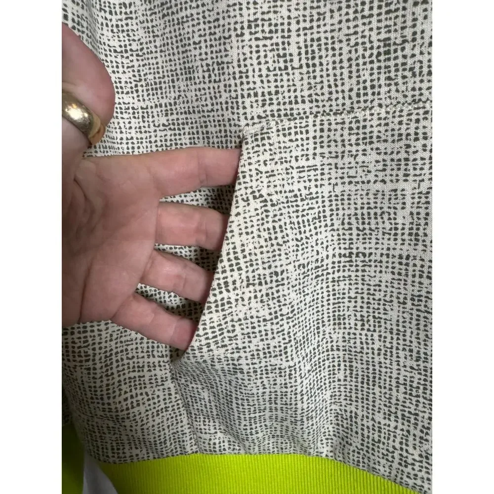 SHREK Pullover Hoodie NEW Long Sleeve Kangaroo Pocket Size L - Picture 8 of 9